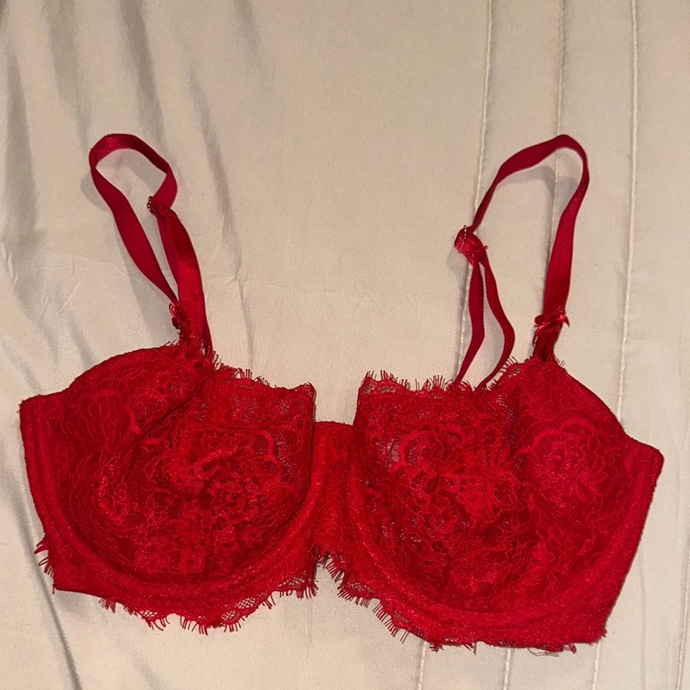 Victors secret Red Lace Bra